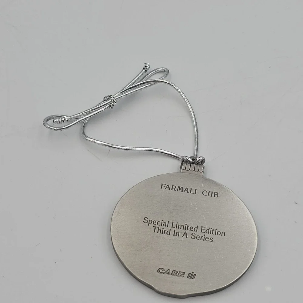 2006 Case IH International Harvester Ornament #3 in‎ Series Farmall Cub 2.25